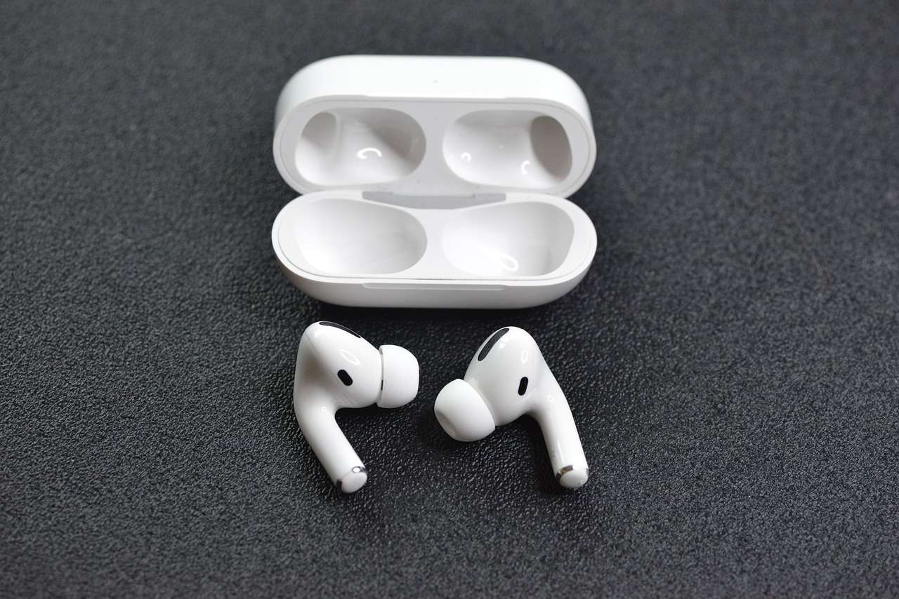 AirPods 4